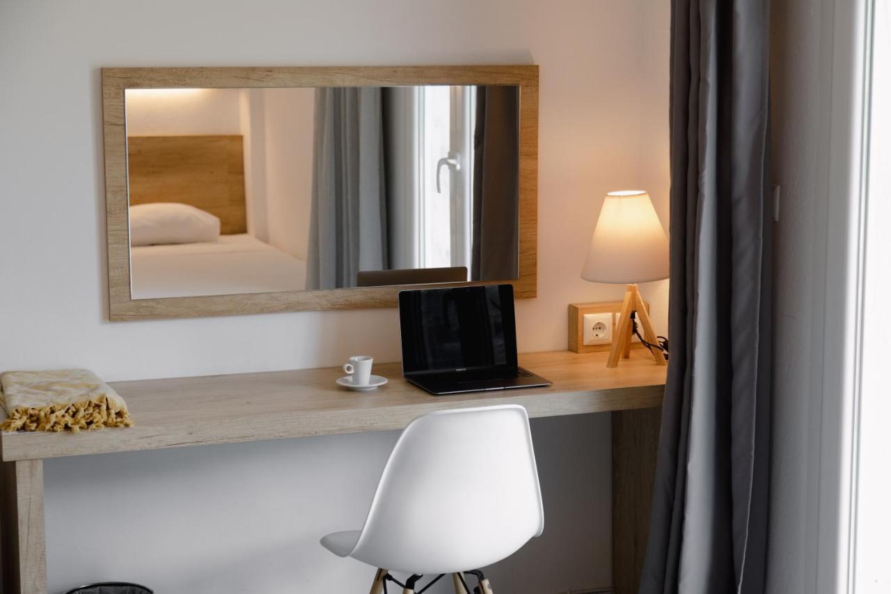 Calma Hotel